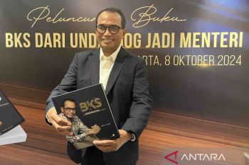 Menhub luncurkan buku 