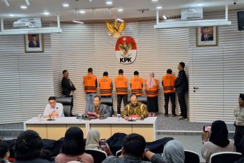 KPK buka opsi terbitkan DPO untuk Gubernur Kalsel Sahbirin