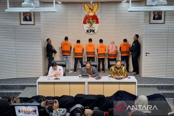 KPK tahan 6 orang terjaring OTT di Kalsel