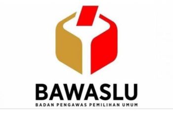 Bawaslu Mataram tangani kasus paslon bagi uang saat kampanye