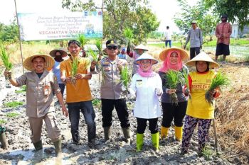 Pemkot Surabaya dan Kementan RI resmikan pompa irigiasi